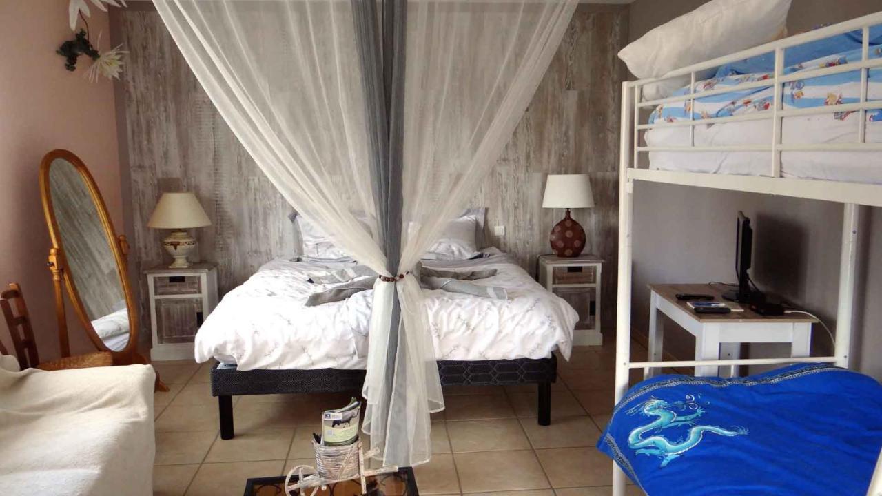 Alaguyauder La Chambre Chatillon-sur-Broue Екстер'єр фото