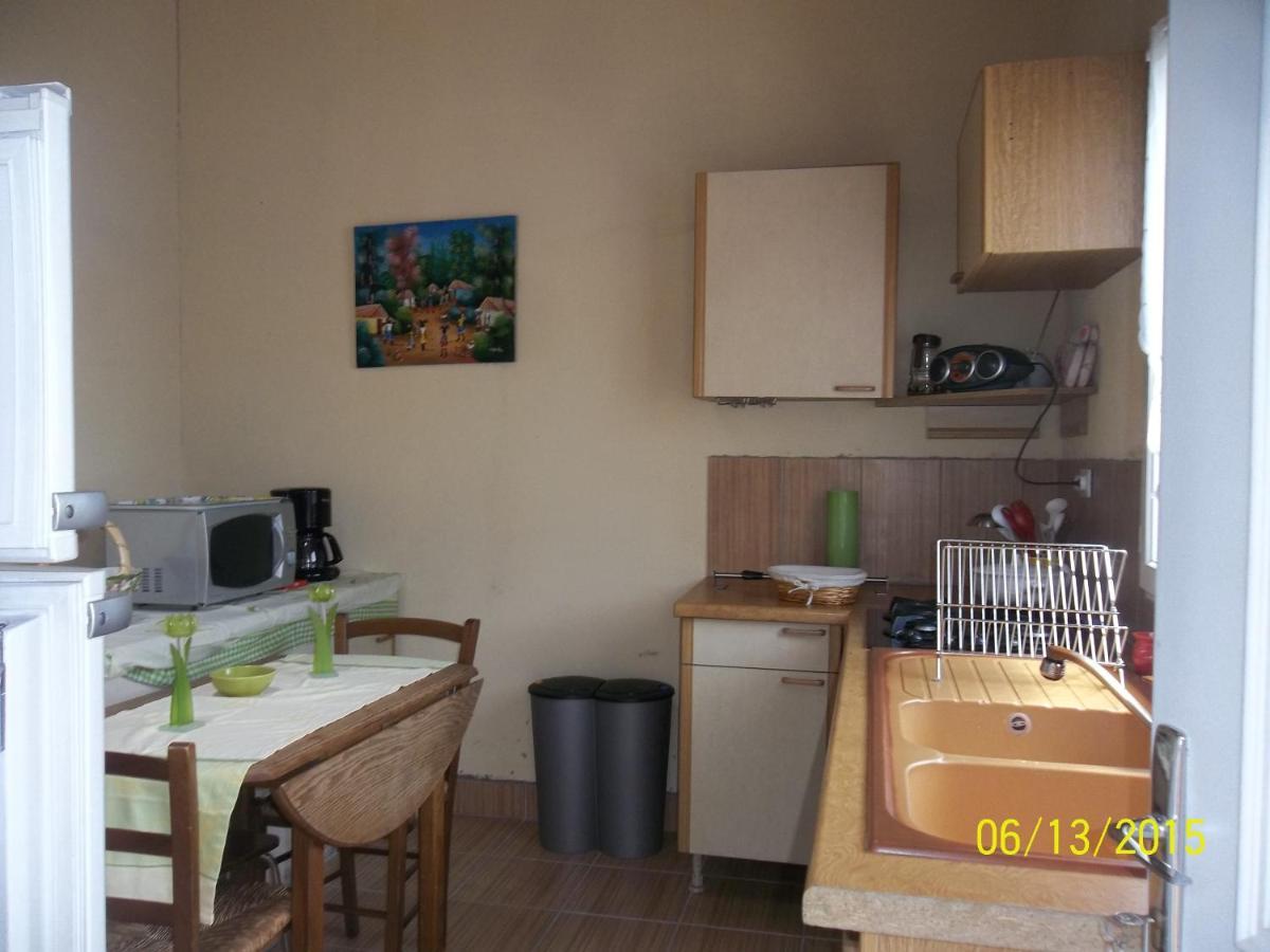 Alaguyauder La Chambre Chatillon-sur-Broue Екстер'єр фото